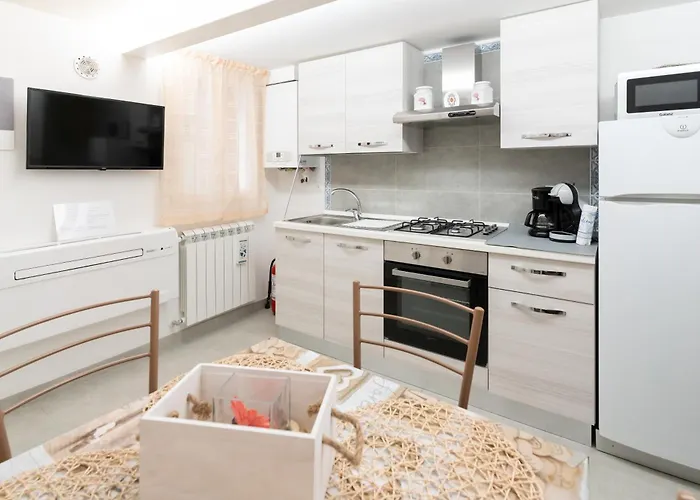 Sweet Apartment
